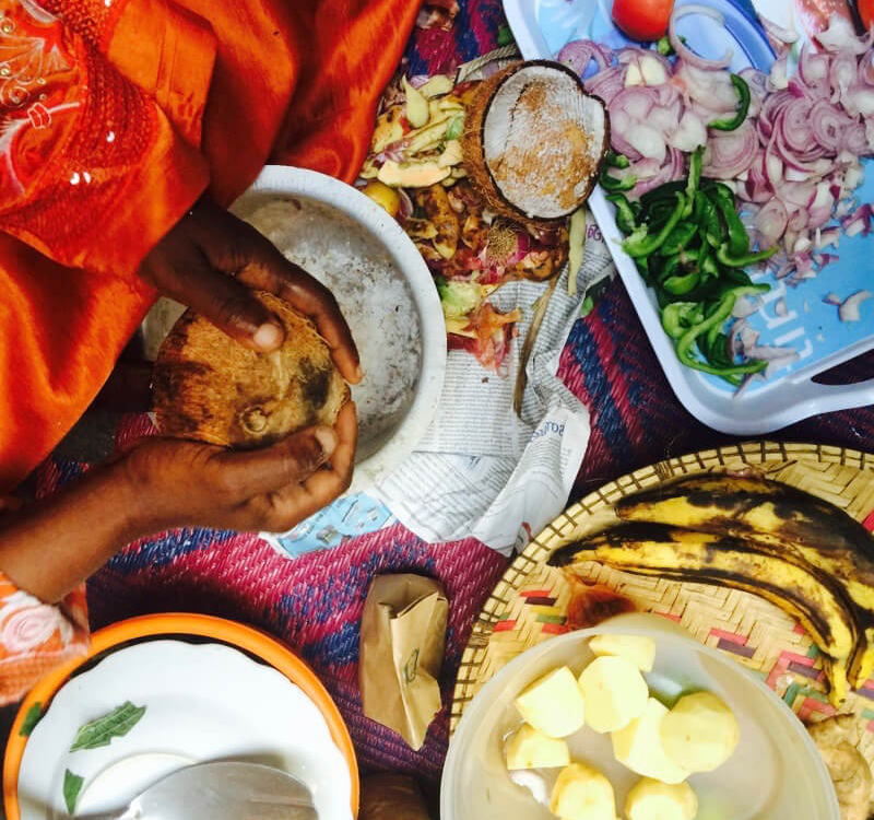 Spice Tour with Traditional Cooking Lessons